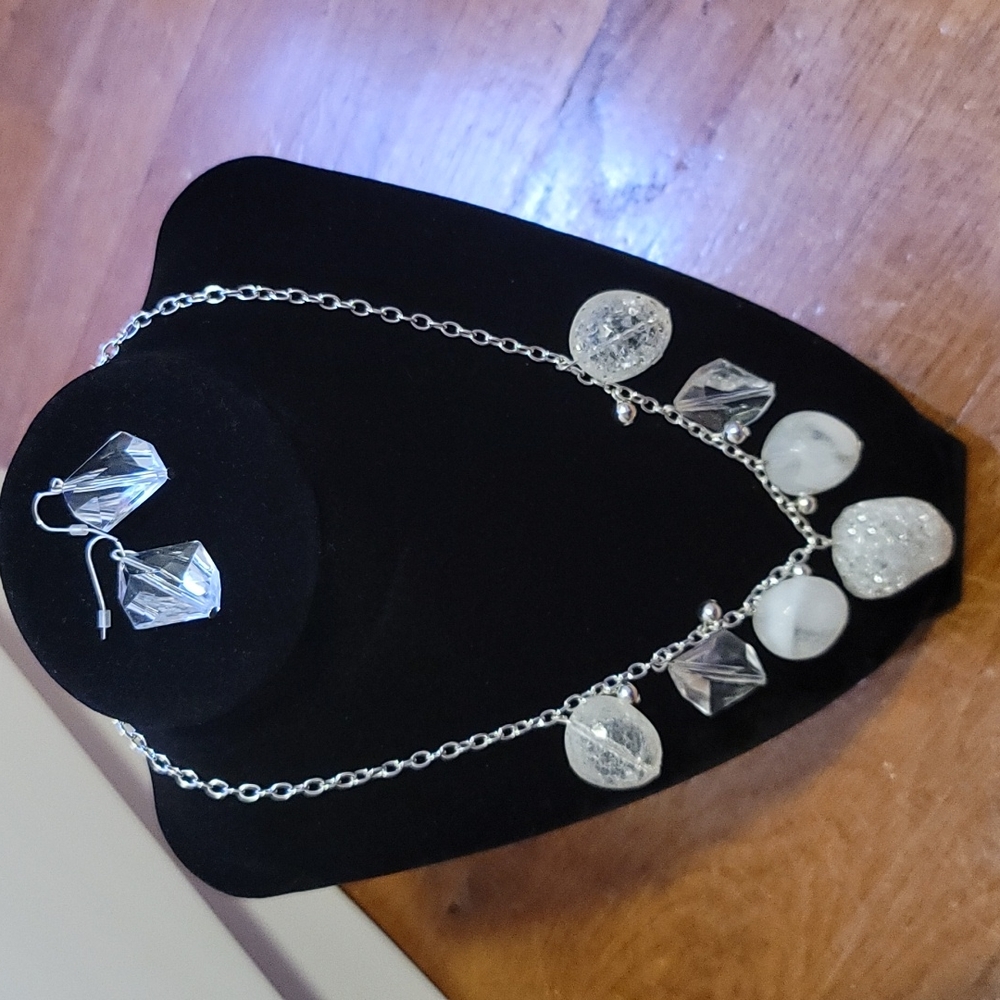 Avon Necklace and Earrings
